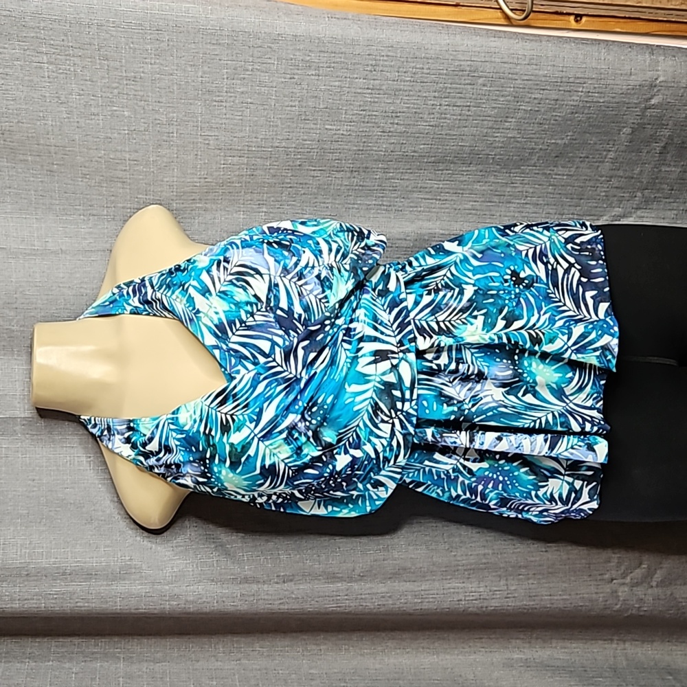 St Tropez Swim Top Size 12 Blue floral